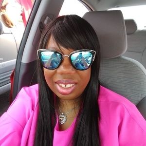 Meet your Posher, Tonja